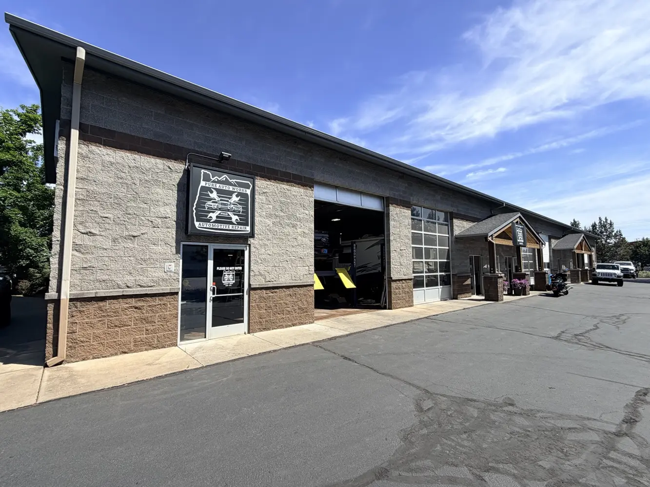 Exterior of Pure Auto Works in Bend Oregon
